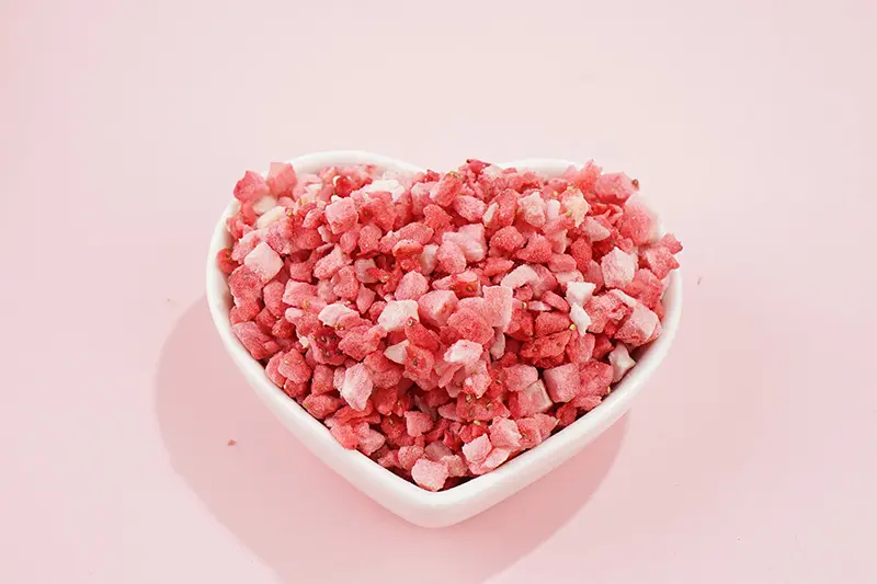 Fresa en cubitos liofilizados Freeze Dried Diced Strawberry