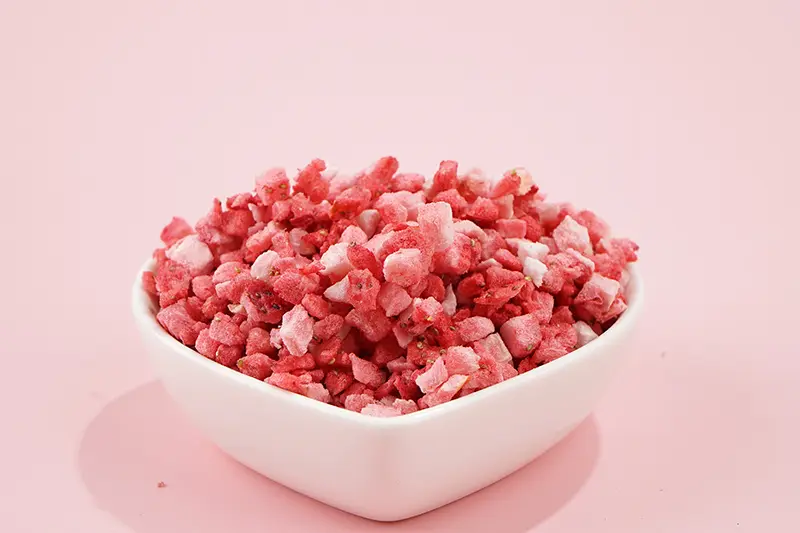 Fresa en cubitos liofilizados Freeze Dried Diced Strawberry